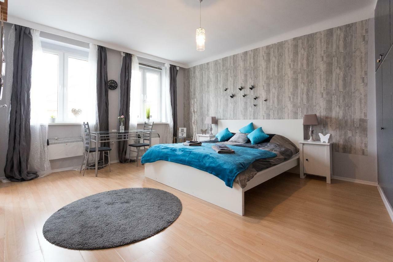 Cute Red Star Studio City Center Viena Exterior foto