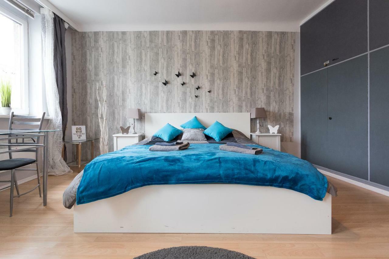 Cute Red Star Studio City Center Viena Exterior foto